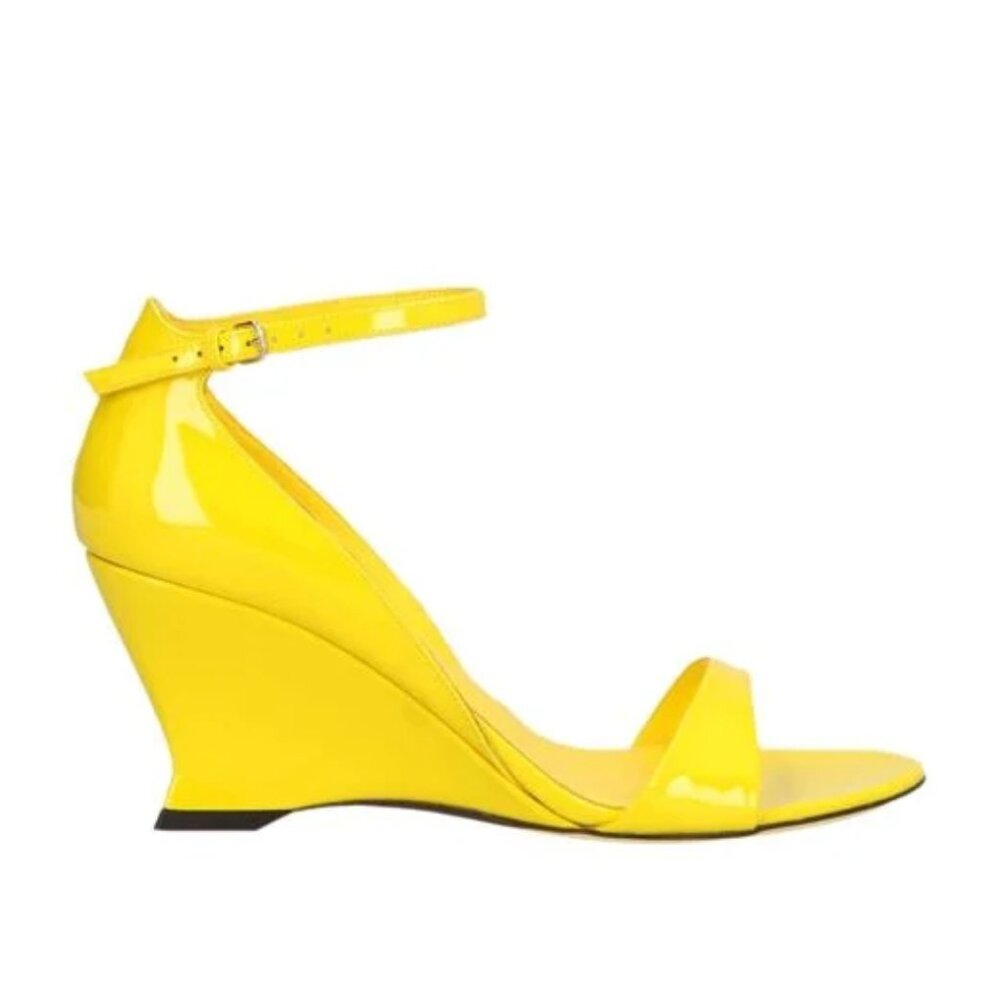 FERRAGAMO Vidette Patent Leather Wedge Sandals In Yellow Size 6